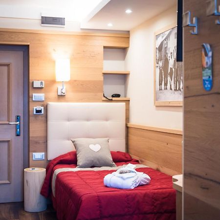 Hotel Alle Alpi 모에나 외부 사진