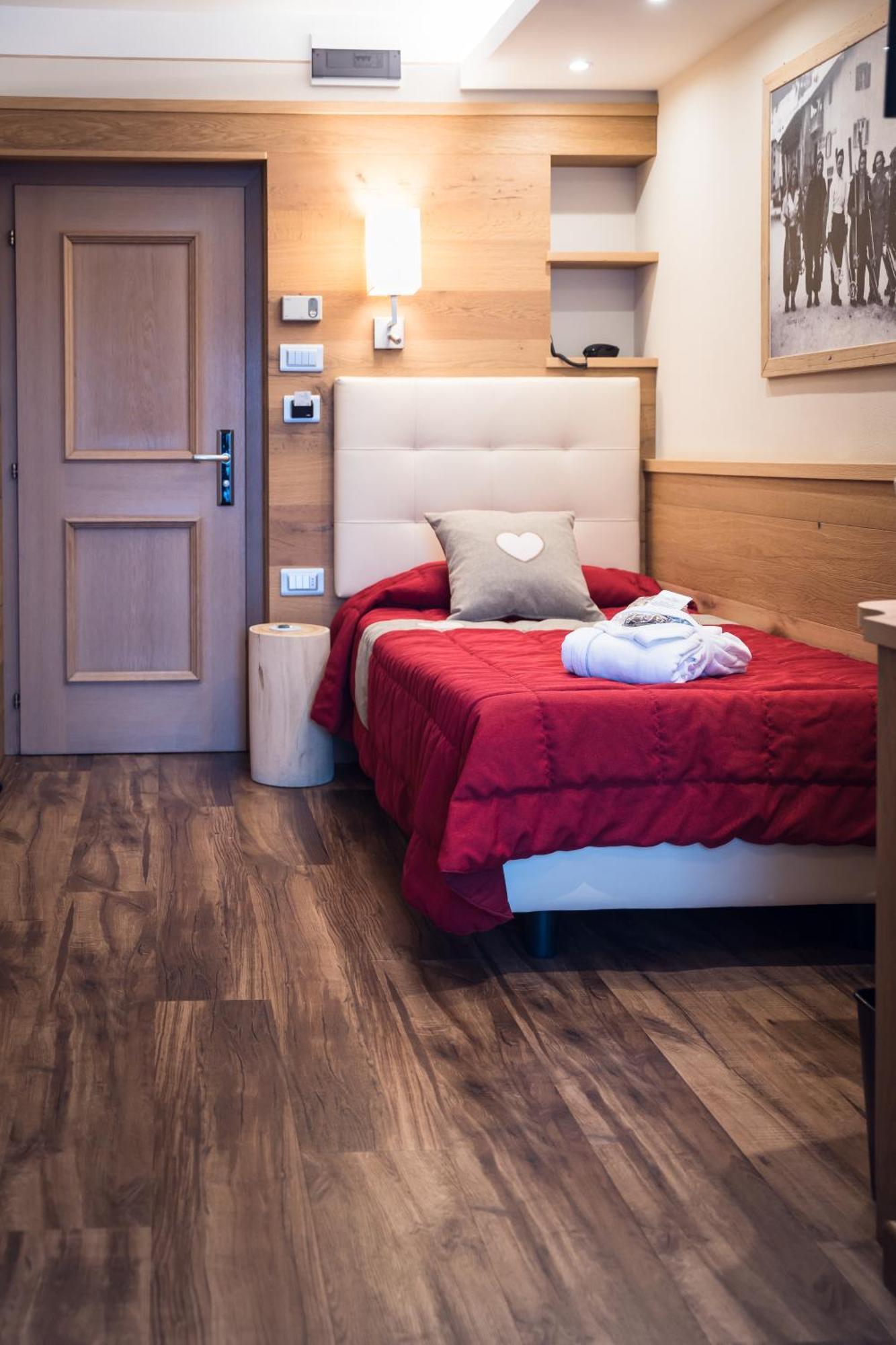 Hotel Alle Alpi 모에나 외부 사진