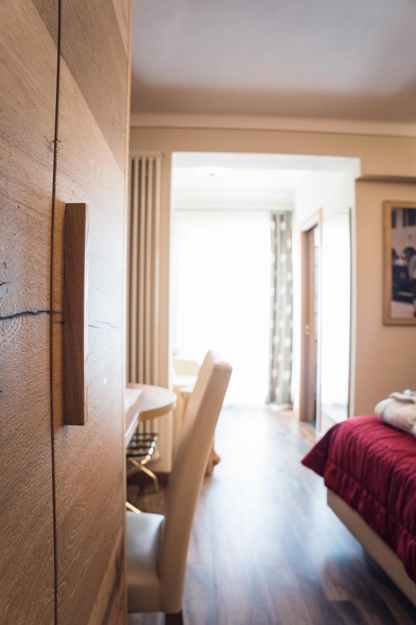 Hotel Alle Alpi 모에나 외부 사진