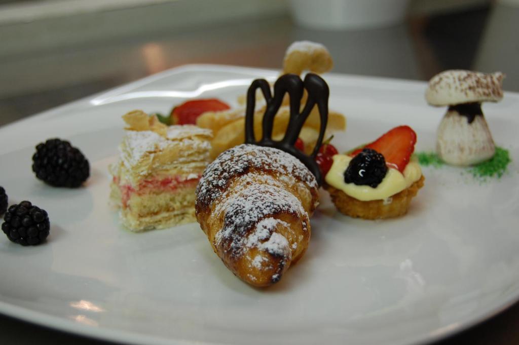 Hotel Alle Alpi 모에나 외부 사진