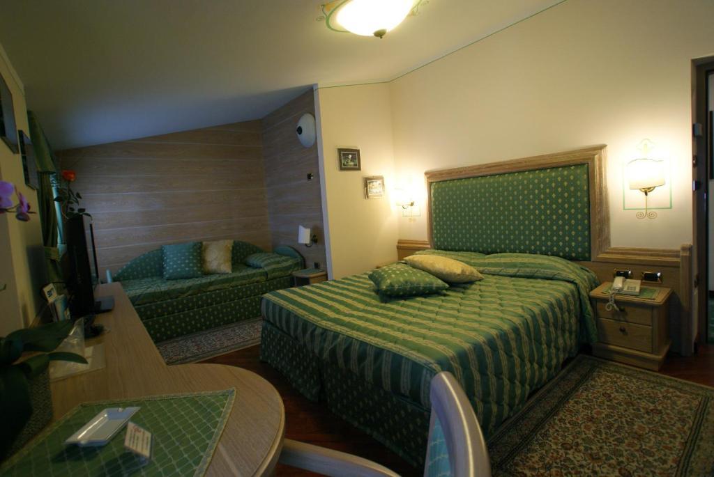 Hotel Alle Alpi 모에나 객실 사진